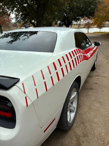 2015 Dodge Challenger SXT