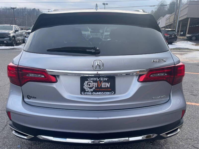 2017 Acura MDX SH-AWD w/Advance