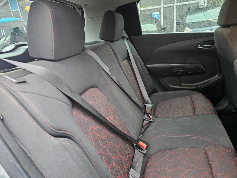 2017 Chevrolet Sonic LT Auto