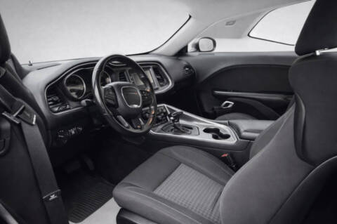 2017 Dodge Challenger SXT