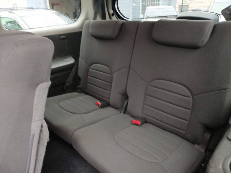 2012 Nissan Pathfinder SV