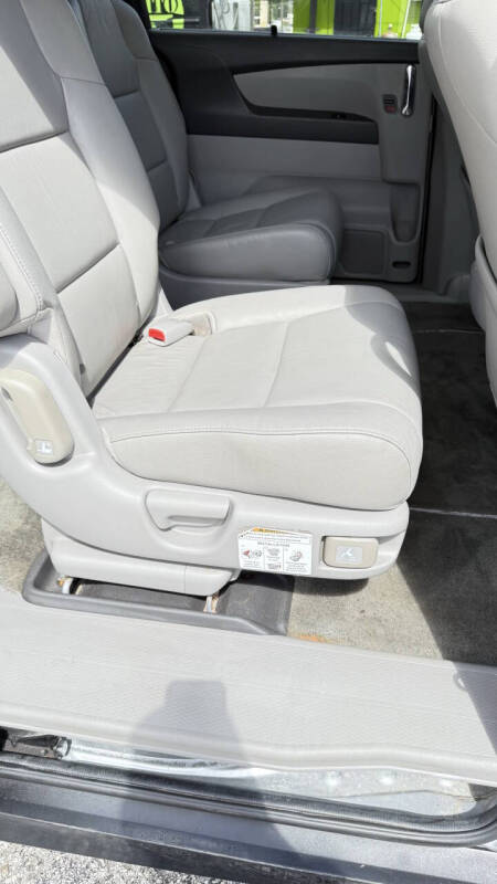 2015 Honda Odyssey EX-L w/DVD