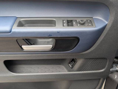 2025 Volkswagen ID. Buzz Pro S Plus