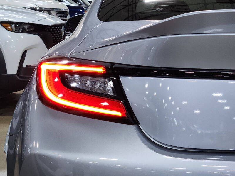 2024 Toyota GR86 Premium