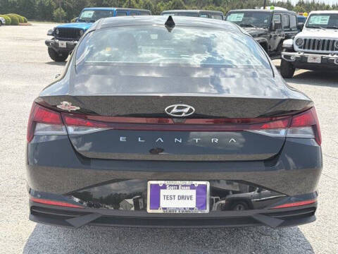 2022 Hyundai Elantra