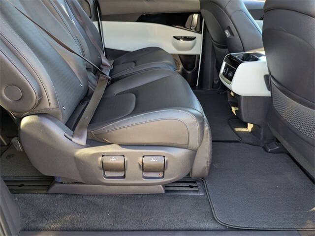 2024 Kia Carnival SX Prestige