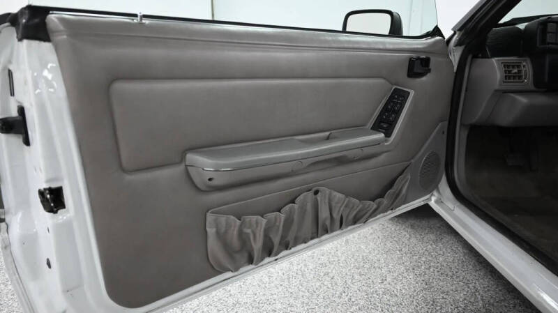 1992 Ford Mustang LX