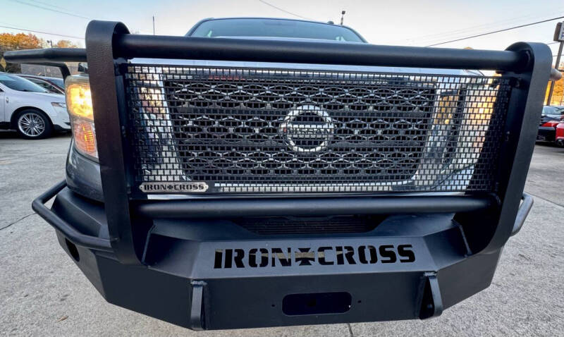 2016 Nissan Titan XD SV