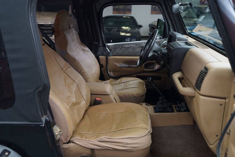 1999 Jeep Wrangler SE