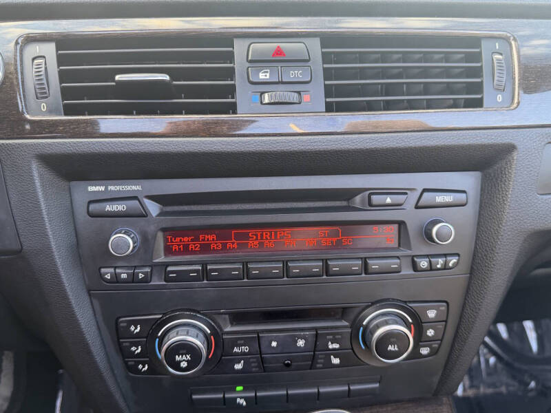 2011 BMW 3 Series 328i