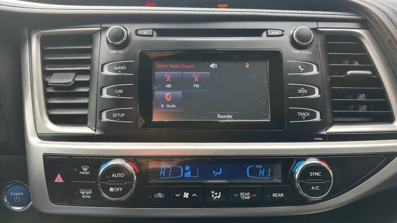 2017 Toyota Highlander Hybrid LE