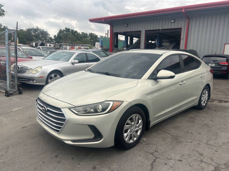 2017 Hyundai Elantra