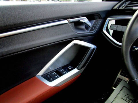 2021 Audi Q3 quattro S line Premium 45 TFSI