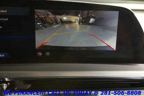 2024 Cadillac LYRIQ Luxury 1