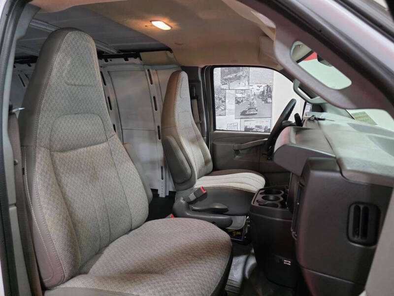 2026 GMC Savana 3500
