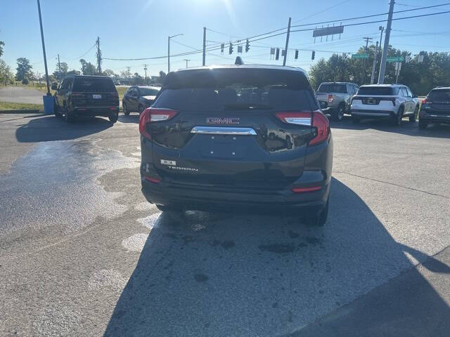 2024 GMC Terrain SLE