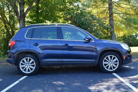 2011 Volkswagen Tiguan SEL