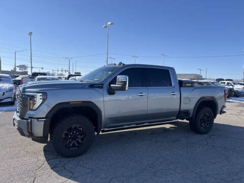 2024 GMC Sierra 2500HD for sale at Sam Leman Ford in Bloomington IL