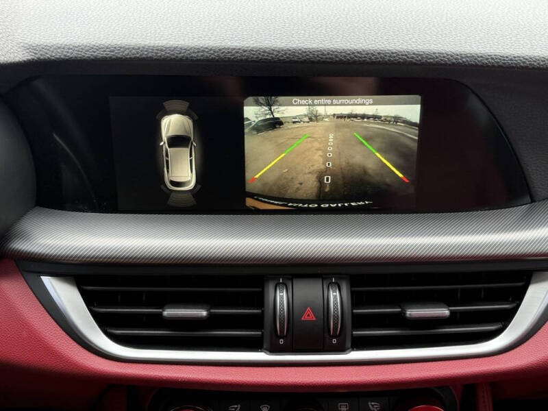 2019 Alfa Romeo Stelvio Ti Sport