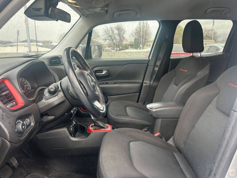 2015 Jeep Renegade Trailhawk