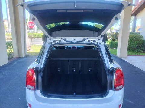 2017 MINI Countryman Cooper