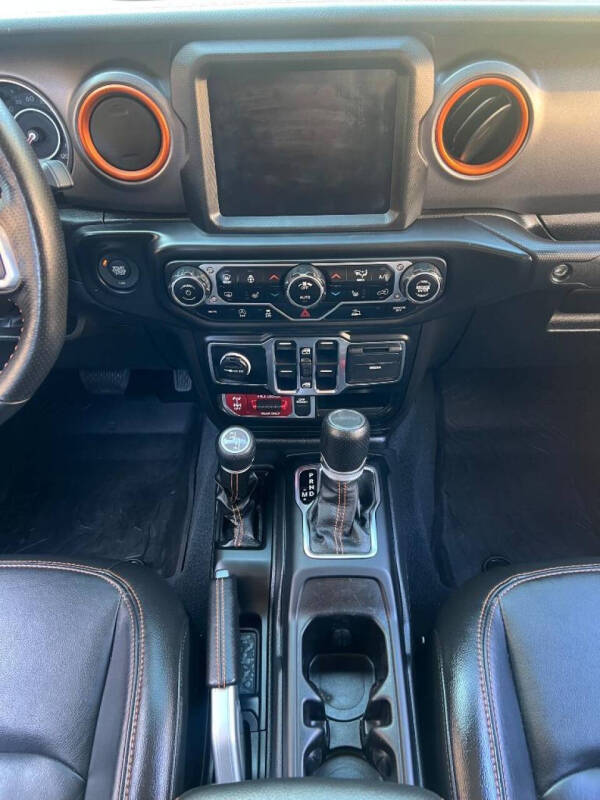 2022 Jeep Gladiator Mojave