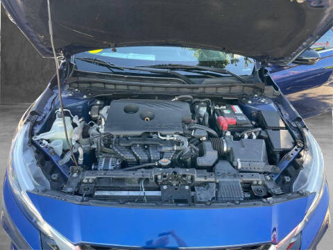 2020 Nissan Altima 2.5 SR