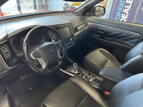 2020 Mitsubishi Outlander PHEV SEL