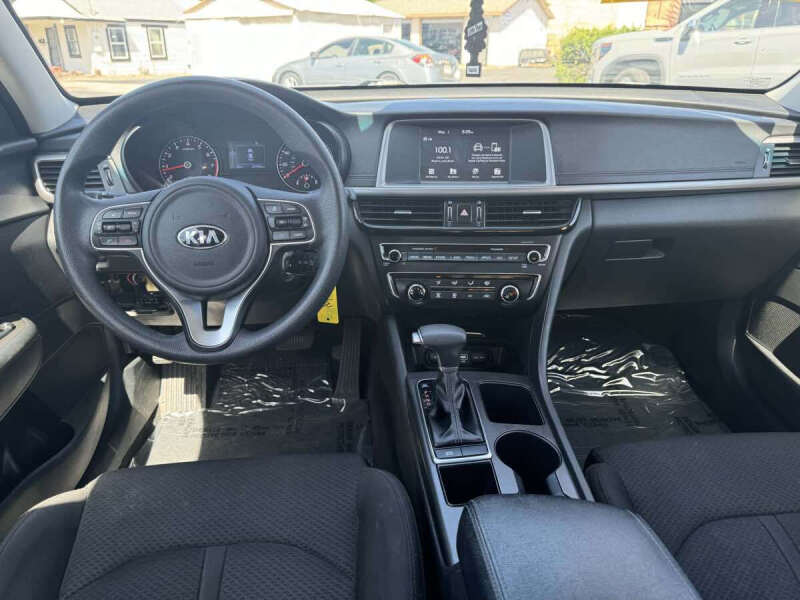 2018 Kia Optima LX