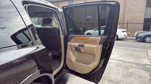 2013 Nissan Armada Platinum