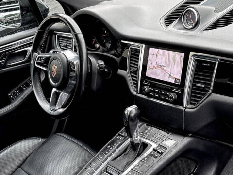 2018 Porsche Macan