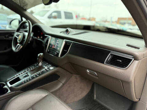 2017 Porsche Macan GTS