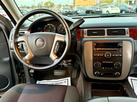 2012 GMC Yukon SLE