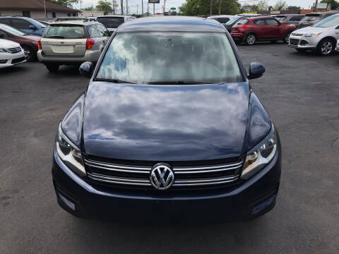 2013 Volkswagen Tiguan for sale at Right Choice Automotive in Rochester NY