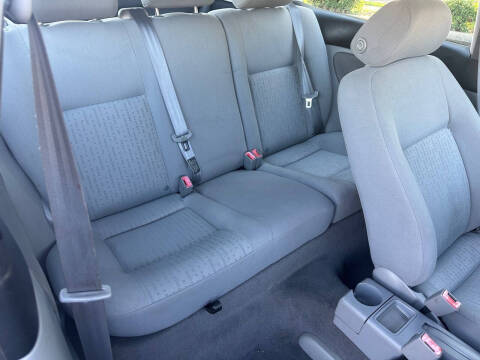 2004 Volkswagen Golf GL