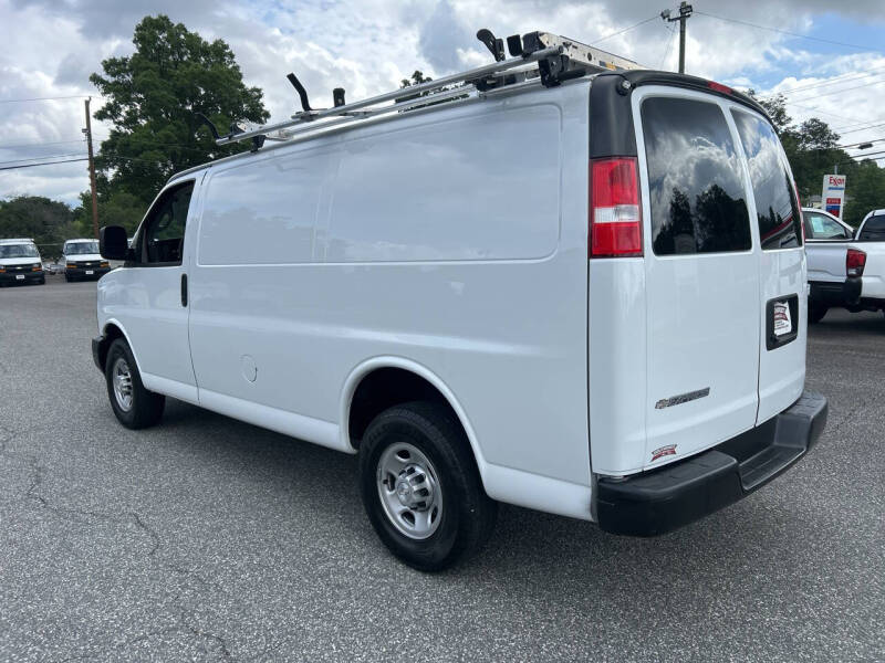 2017 Chevrolet Express 2500