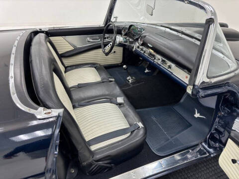 1955 Ford Thunderbird