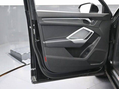 2022 Audi Q3 quattro S line Prem Plus 45 TFSI