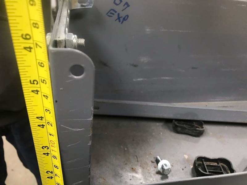 2013 LADDER RACK/SHELVING ADRIAN