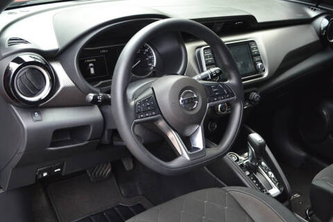 2019 Nissan Kicks SV