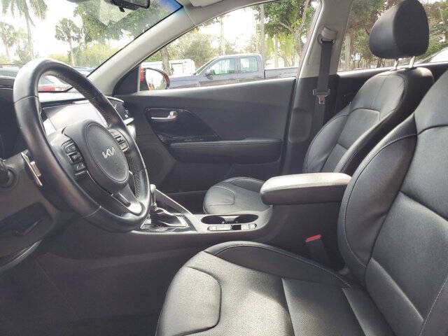 2022 Kia Niro EX Premium