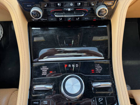 2022 Jeep Grand Cherokee Summit Reserve
