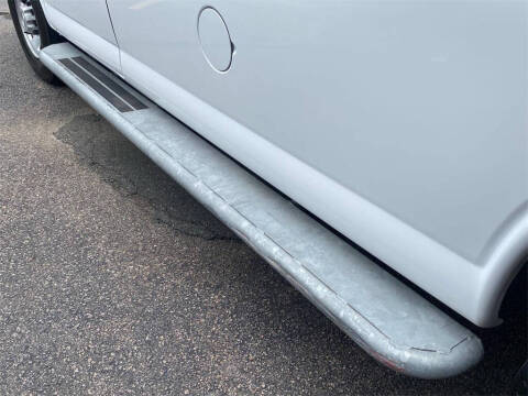 2023 Chevrolet Express 2500