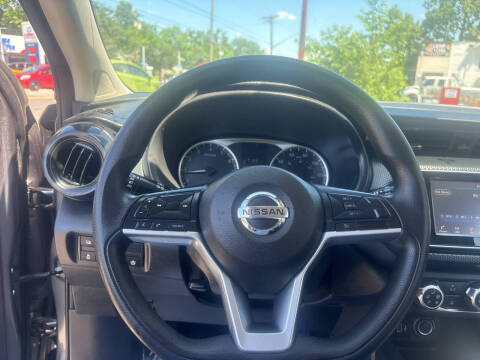 2021 Nissan Kicks S