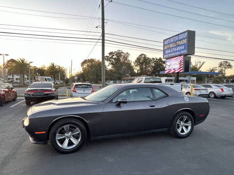 2015 Dodge Challenger SXT