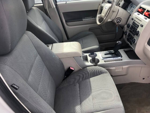 2009 Ford Escape XLT