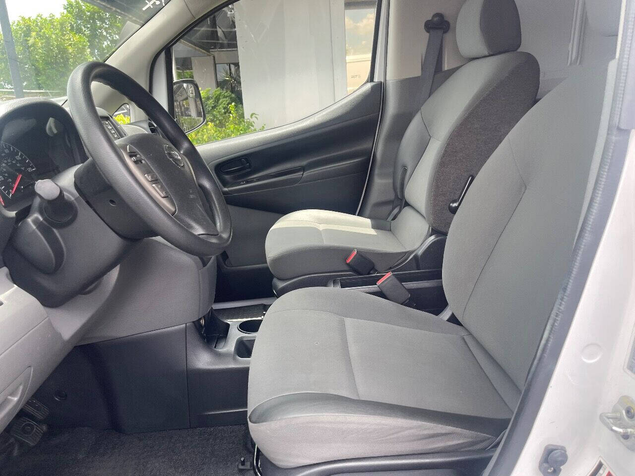2018 Nissan NV200 Van - $18,900