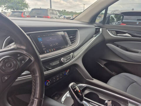 2020 Buick Enclave Essence