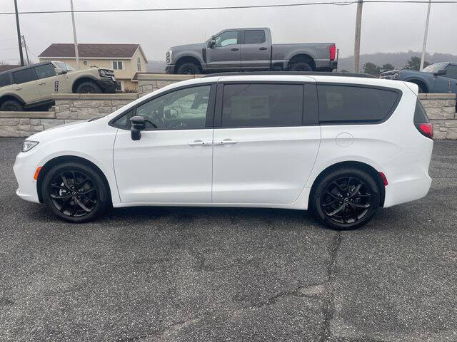 2026 Chrysler Pacifica Limited