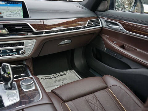 2022 BMW 7 Series 750i xDrive